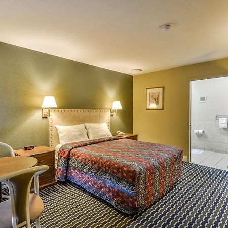 Wake Inn Raleigh Luaran gambar