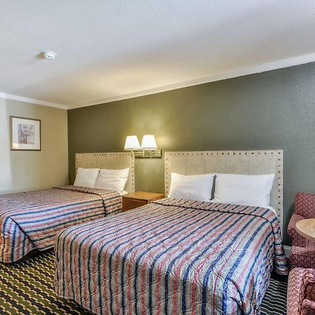 Wake Inn Raleigh Luaran gambar
