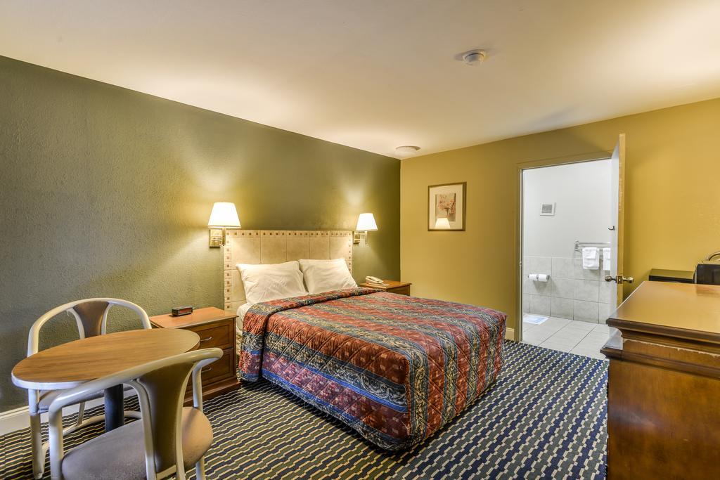 Wake Inn Raleigh Luaran gambar