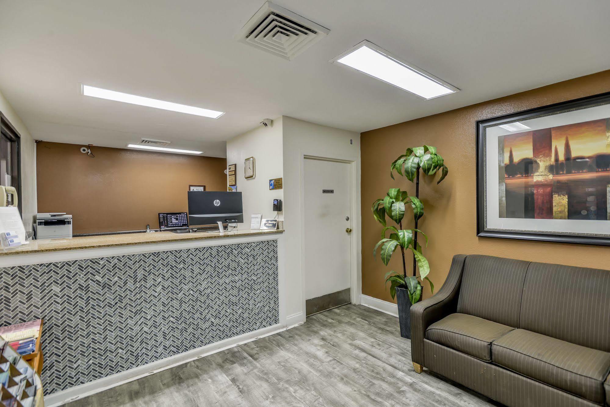 Wake Inn Raleigh Luaran gambar