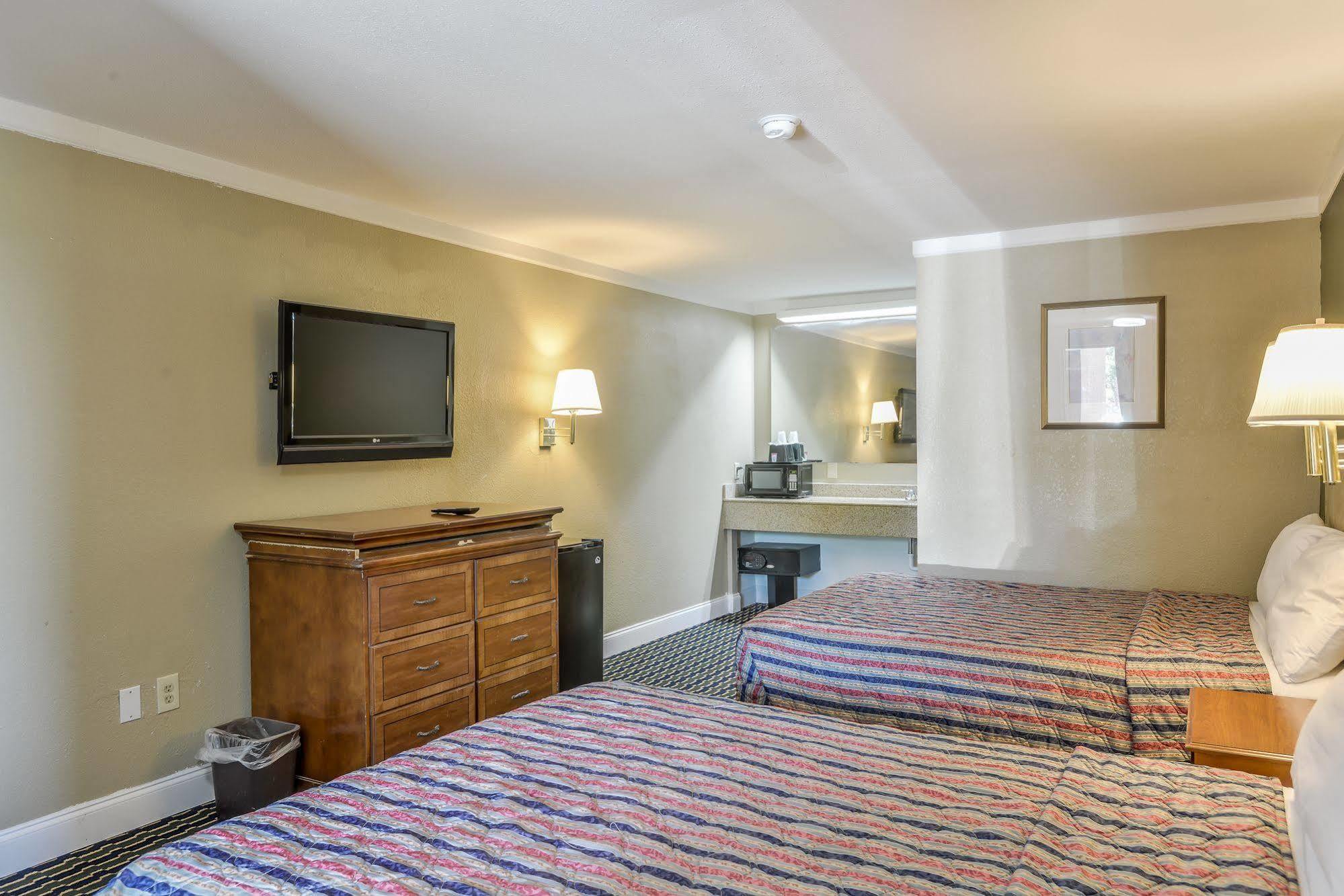 Wake Inn Raleigh Luaran gambar