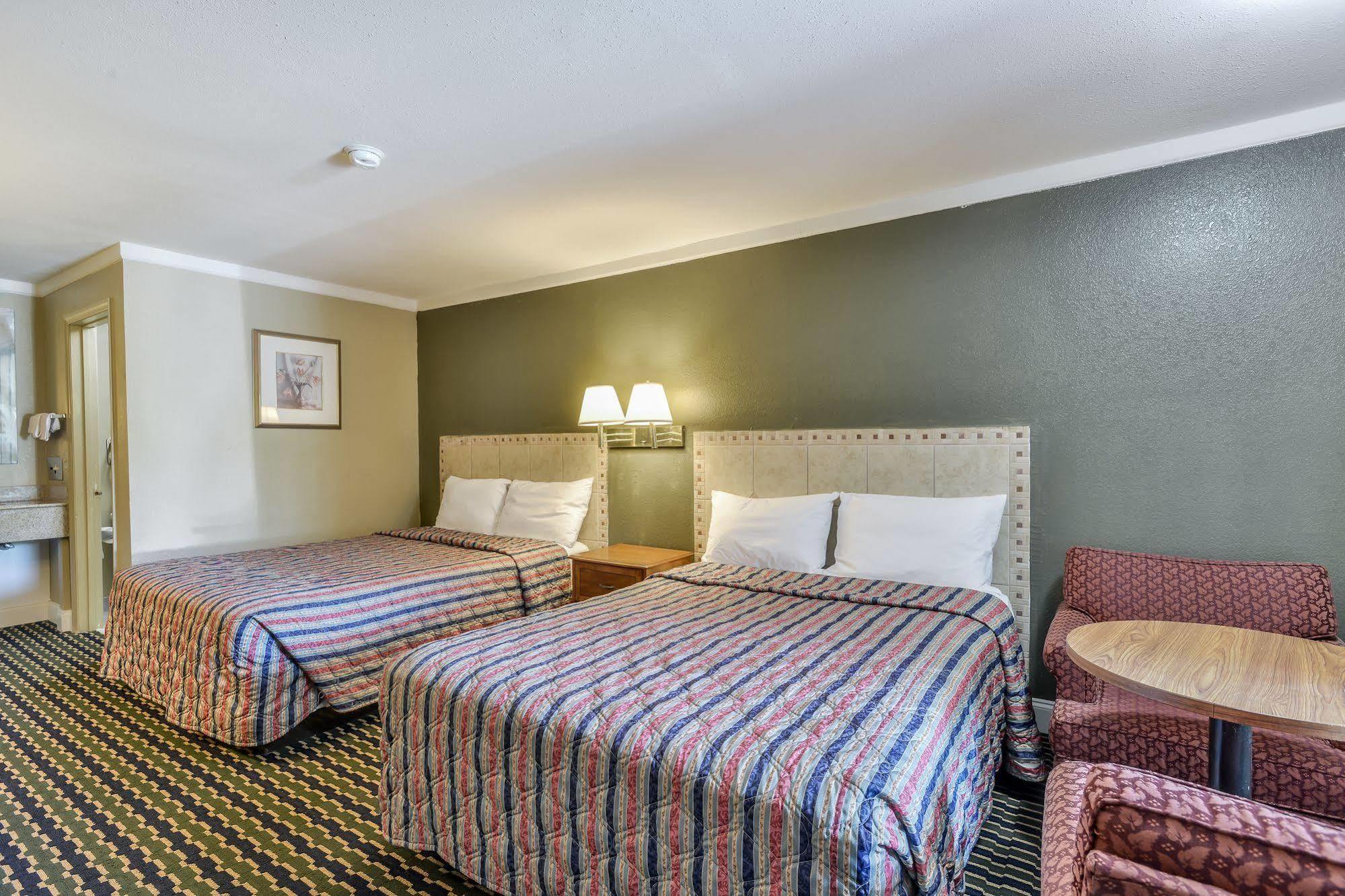 Wake Inn Raleigh Luaran gambar